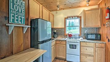 Rumah (2 Bedrooms) | Interior