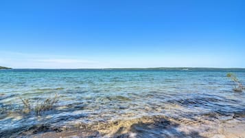 House (2 Bedrooms) | Bahagian dalam