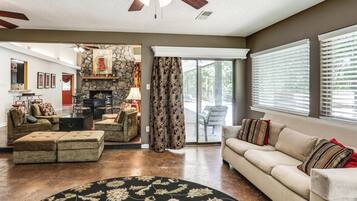 Nhà (4 Bedrooms) | Nội thất