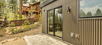 Sleek & Spacious Incline Village Hideaway!