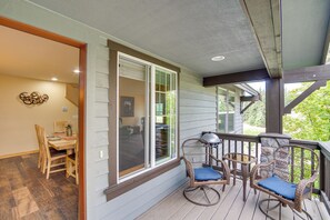 Interior - Cozy Ronald Retreat w/ Community Amenities! (Cle Elum)