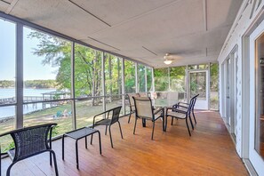 Cottage (3 Bedrooms) | Interior