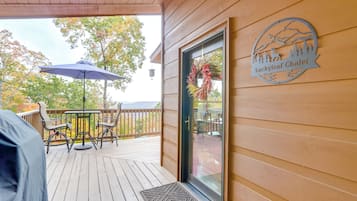 ู
ูุฒู (4 Bedrooms) | ุงูู
ูุดุฃุฉ ู
ู ุงูุฏุงุฎู