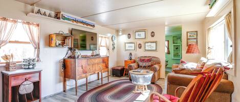 Cottage (2 Bedrooms) | Interior