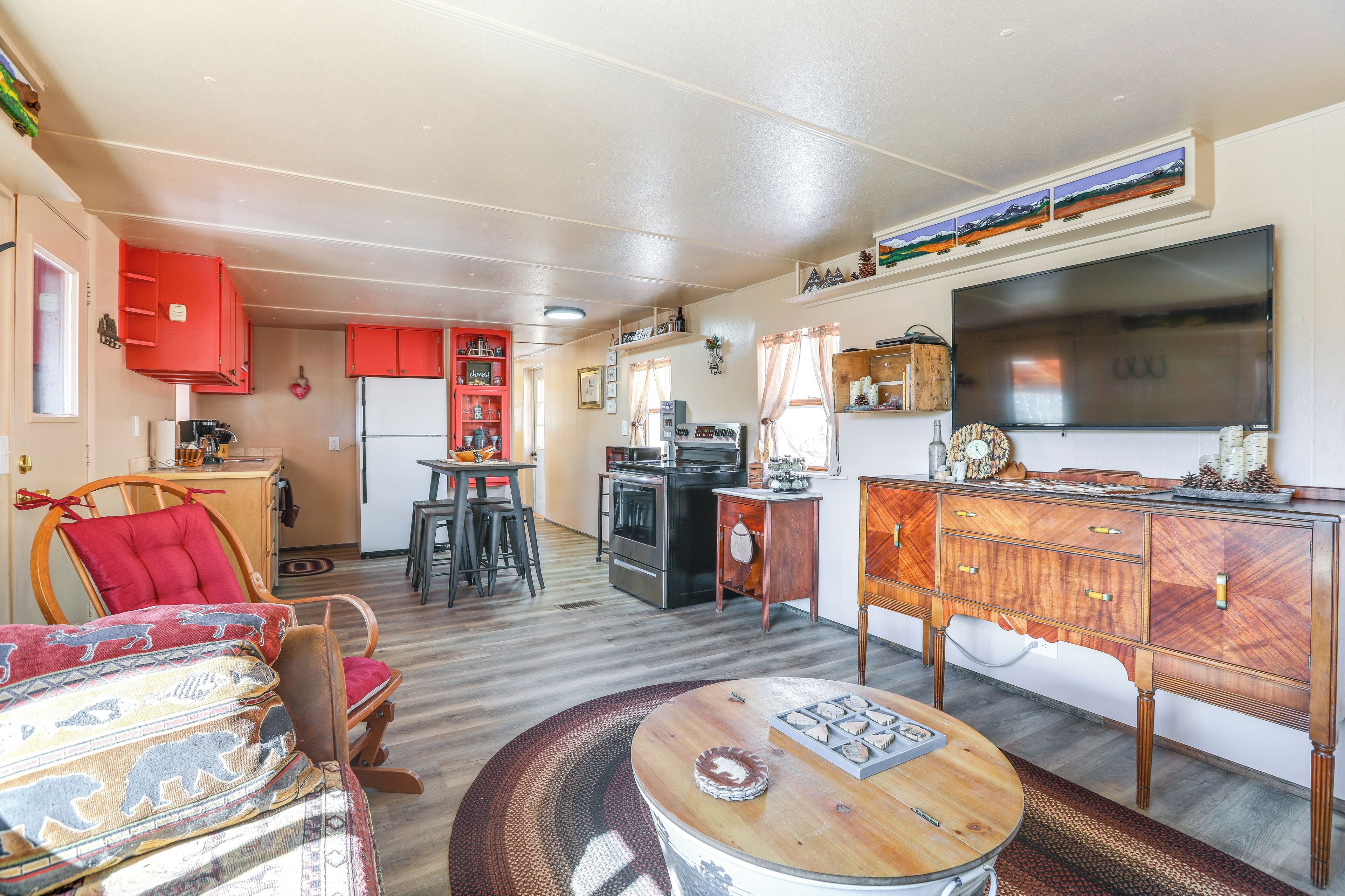 Cottage (2 Bedrooms) | Interior