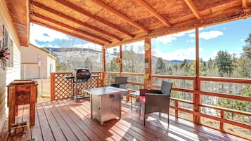 Cottage (2 Bedrooms) | Interior