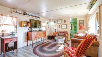 Cottage (2 Bedrooms) | Bahagian dalam