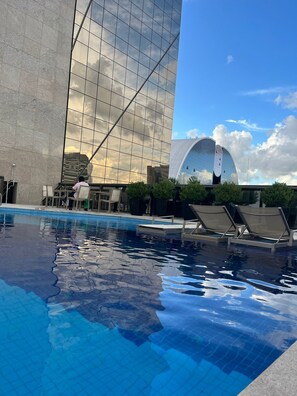 Alberca al aire libre 
