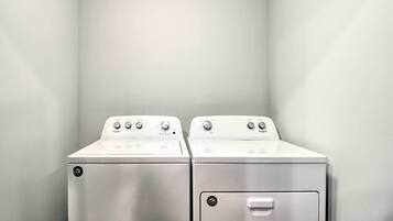 Apartment (5 Bedrooms) | Interior