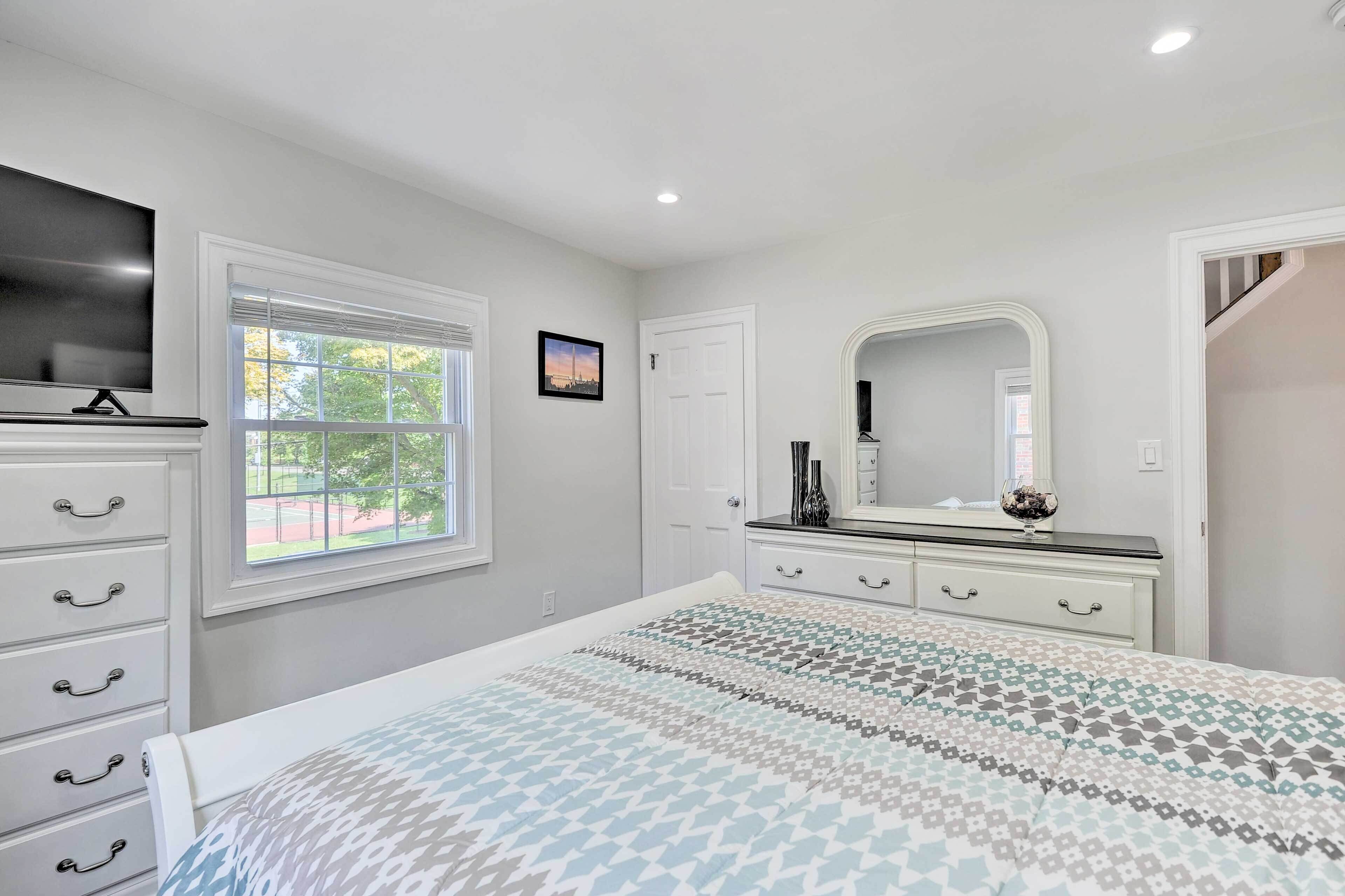 House (Multiple Bedrooms) | Interior