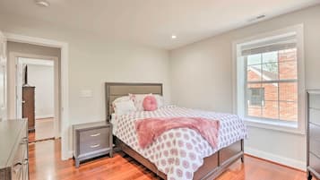 House (Multiple Bedrooms) | Interior