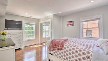 House (Multiple Bedrooms) | Interior