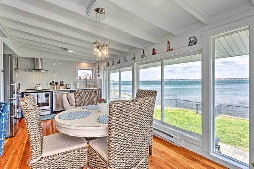 Waterfront Portsmouth Cottage: 8 Mi. From Newport!