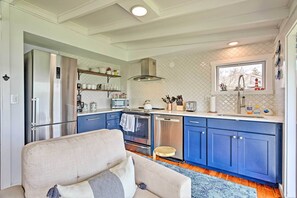Cottage (2 Bedrooms) | Interior