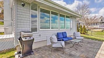 Cottage (2 Bedrooms) | Interior