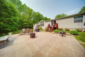 House (3 Bedrooms) | Front of property