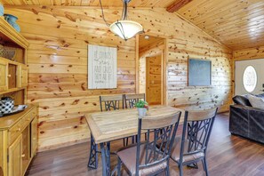 House (3 Bedrooms) | Interior - Broken Bow 'starlight Cabin' w/ Private Hot Tub! (Broken Bow)