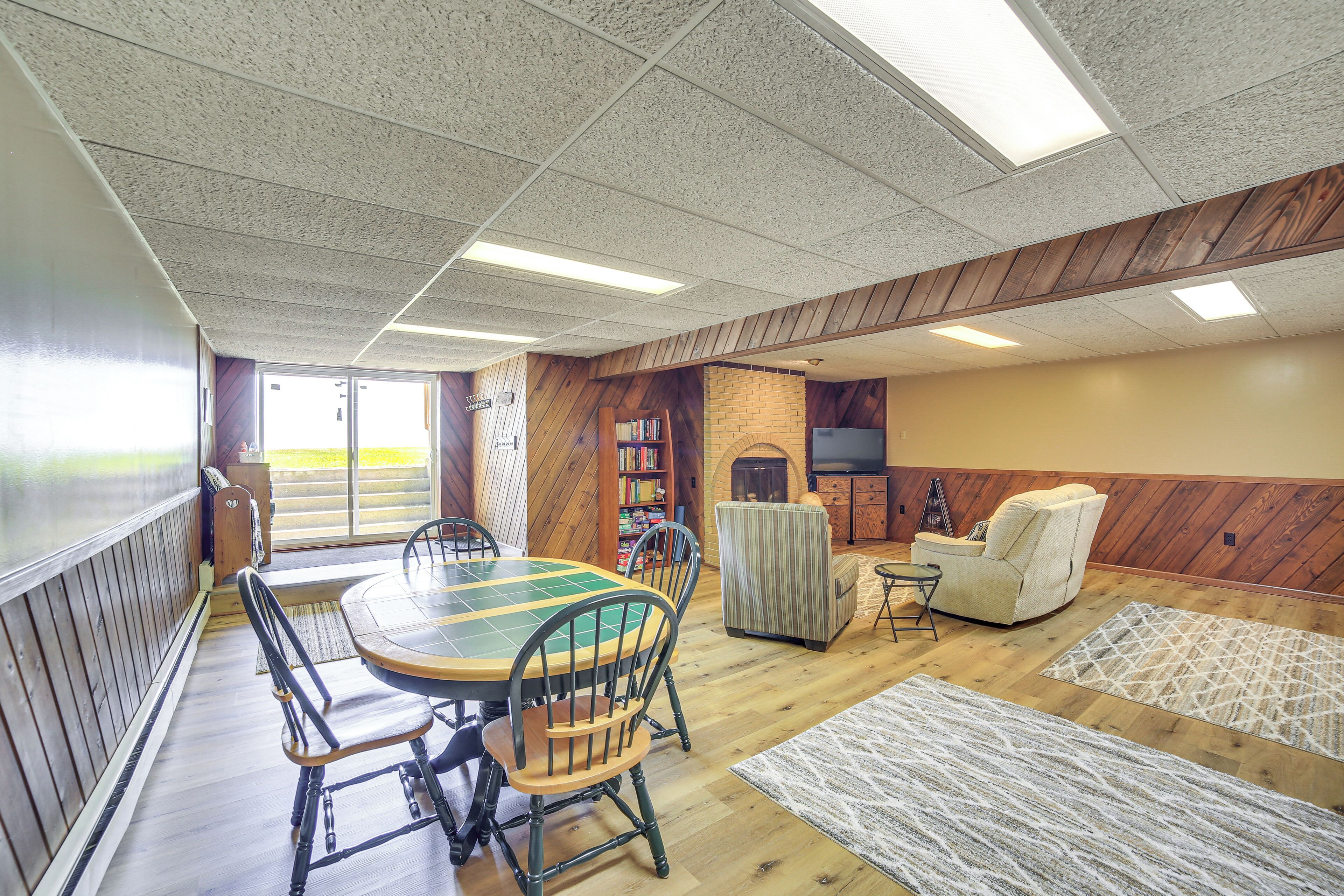 House (4 Bedrooms) | Interior