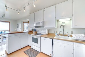 Rumah (4 Bedrooms) | Interior