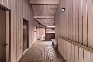 Apartment (0 Bedroom) | Interior