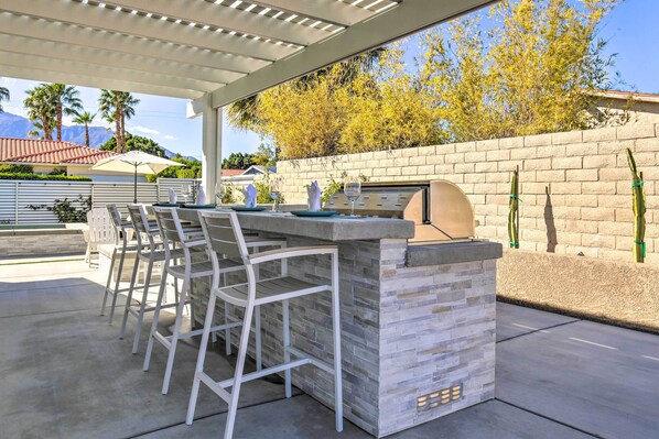 House (3 Bedrooms) | Interior - Palm Springs Pad w/ Outdoor Kitchen + Views! (Palm Springs)