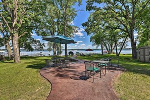 Interior - Spacious Pearl Lake Retreat w/ Yard & Private Dock (Kimball)