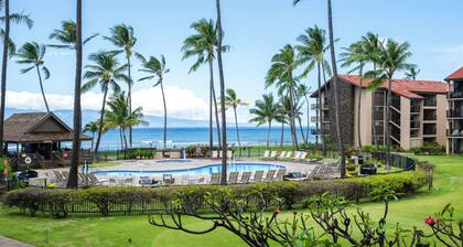 Lahaina Resort Retreat w/ Pool & Ocean Views!