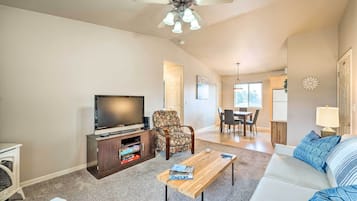 Apartment (2 Bedrooms) | Bahagian dalam