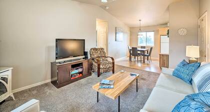 Anacortes Condo ~ 1 Mi to Marina & Fidalgo Bay!