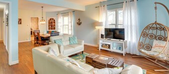 Vintage Corpus Christi Home - 2 Blocks From Beach!