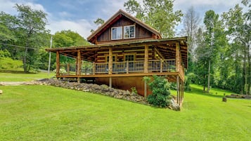 House (1 Bedroom) | Front of property