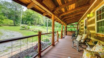 House (1 Bedroom) | Interior