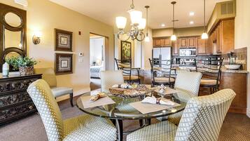 Apartment (3 Bedrooms) | Interior