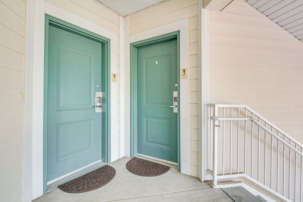 Apartment (3 Bedrooms) | Interior - Branson Condo w/ Pool Access & Views, 3 Mi Dtwn! (Branson)