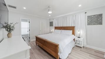 House, 4 Bedrooms | 4 bedrooms, laptop workspace, iron/ironing board, cots/infant beds