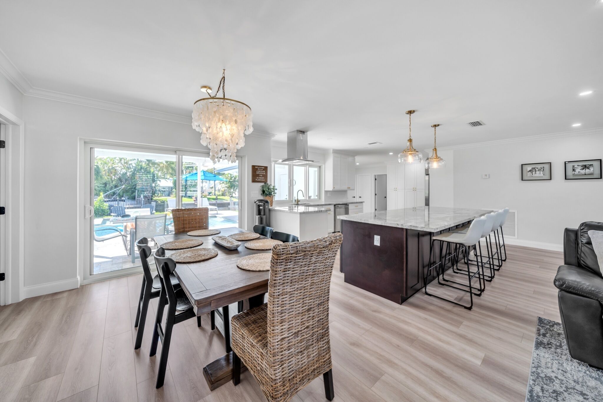 House, 4 Bedrooms | Dining