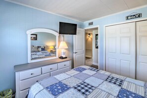 Apartment (3 Bedrooms) | Interior - < 1 Mi to Beach: Ocean City Retreat w/ Pool Access (Ocean City)