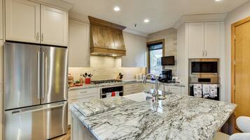 Apartamento (4 Bedrooms) | Parte interna