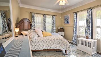 Cottage (2 Bedrooms) | Interior