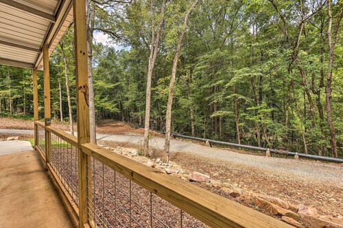 Tallassee Cabin w/ Forest Views Near Creek!