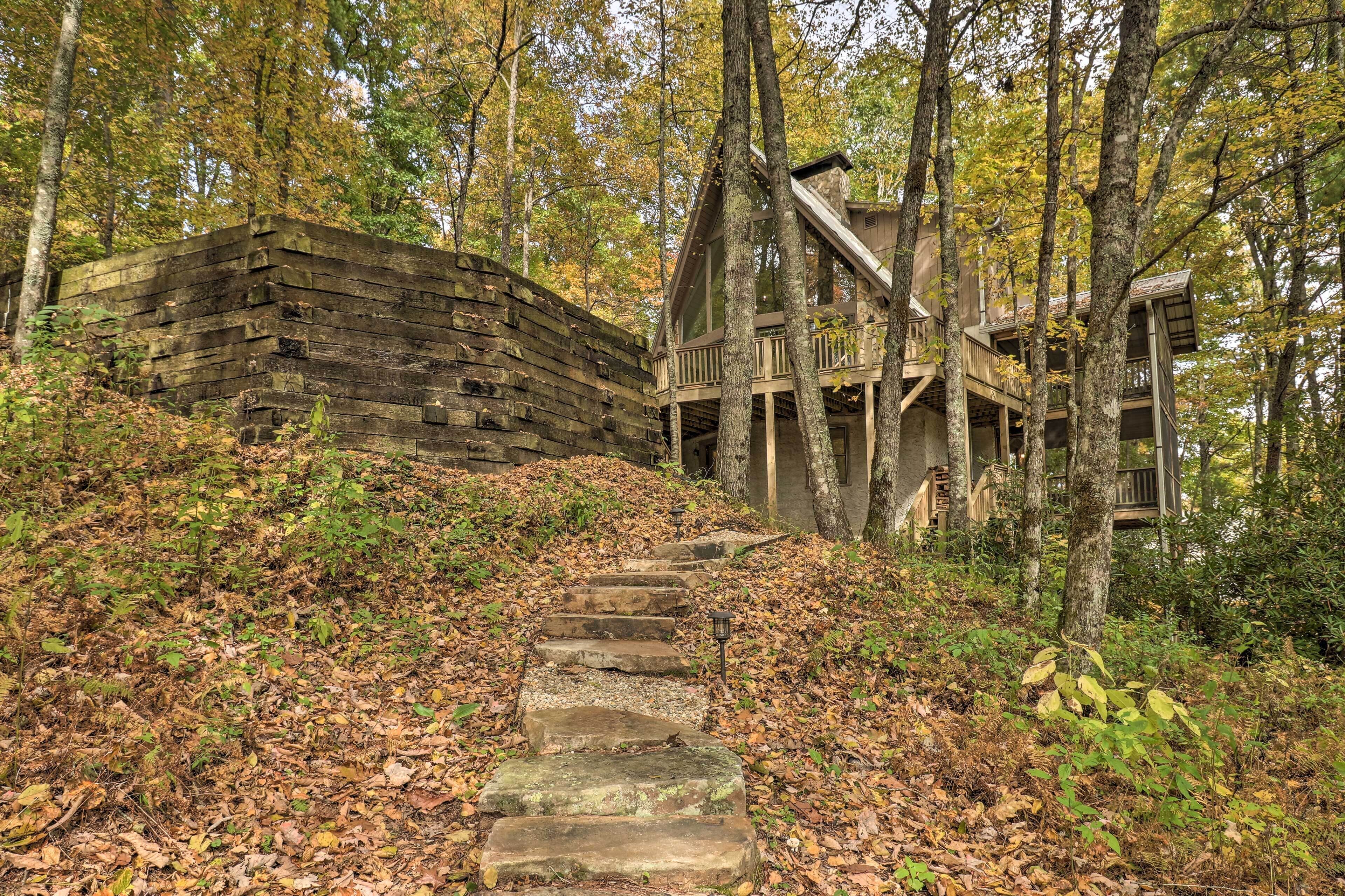 House (6 Bedrooms) | Interior