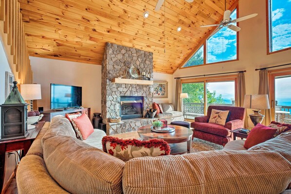 Casa (2 Bedrooms) | Interior