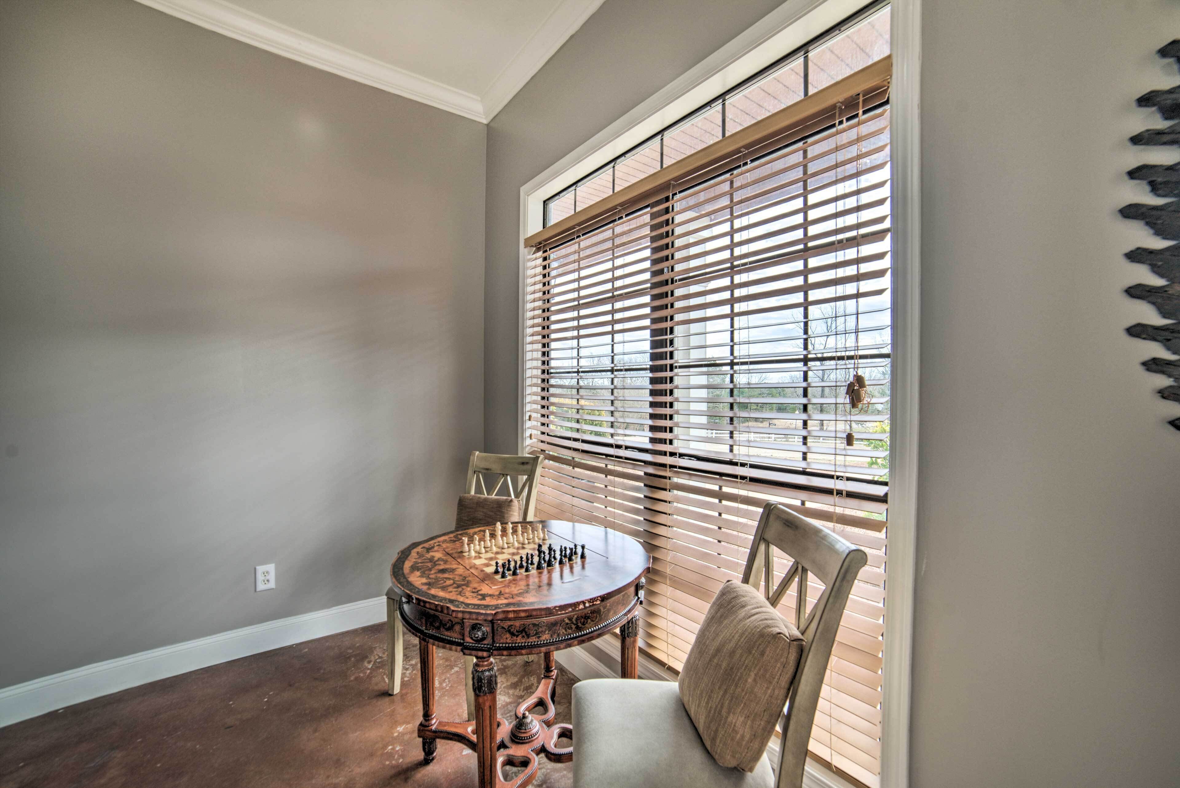 المنشأة من الداخل