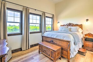 Cottage (2 Bedrooms) | Interior