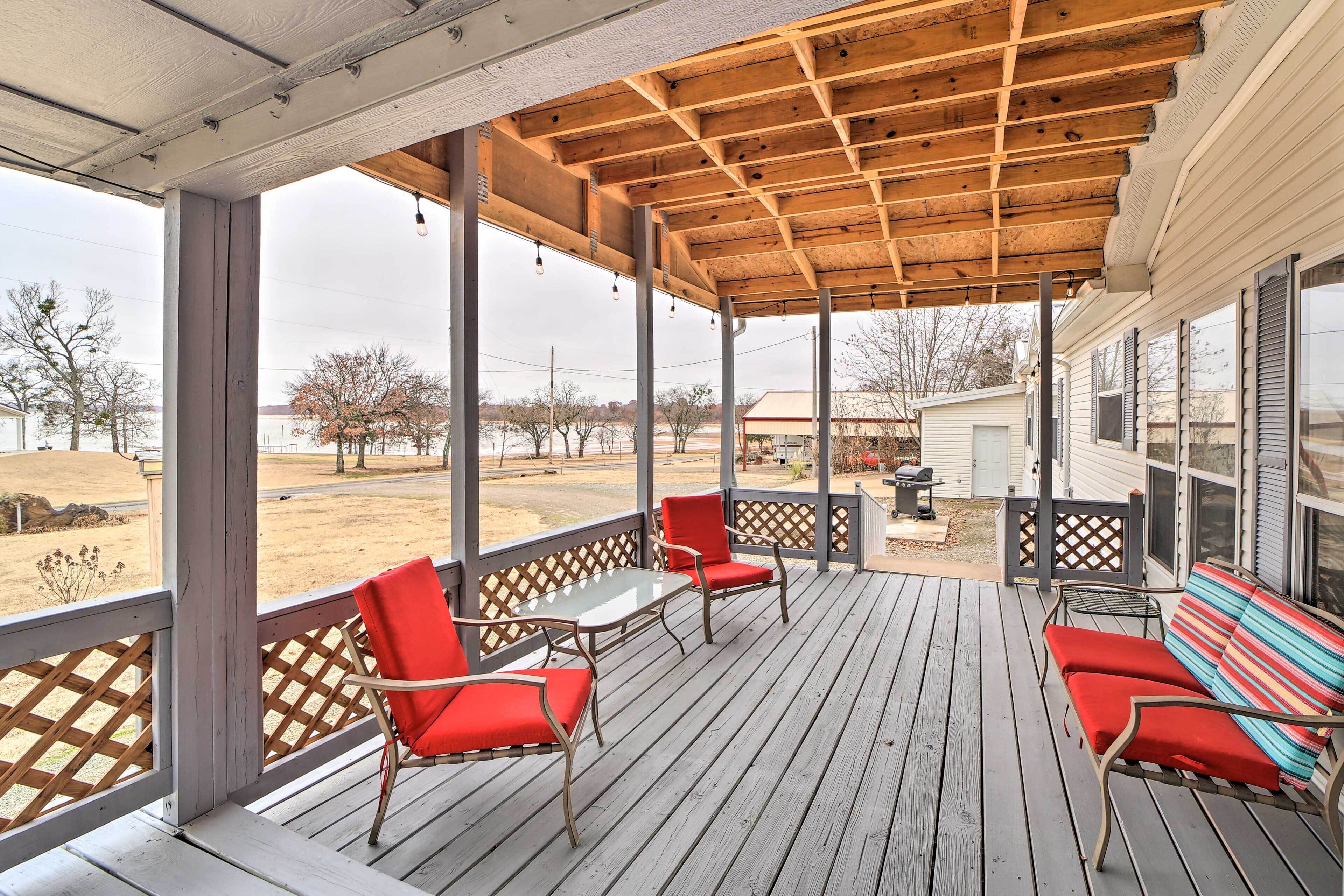 Rumah (4 Bedrooms) | Bagian depan properti