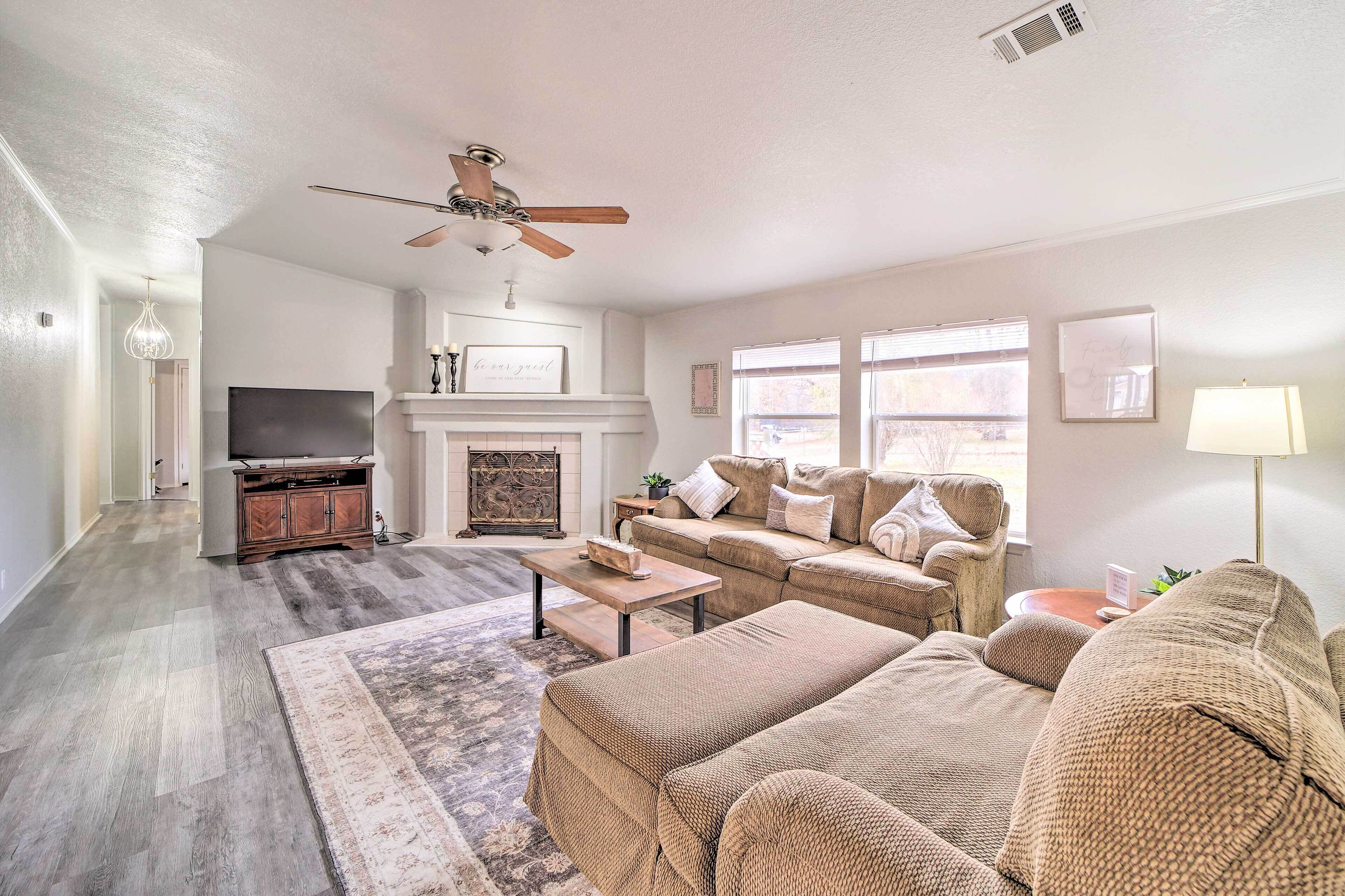 House (4 Bedrooms) | Interior