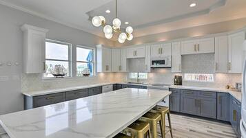 Rumah (4 Bedrooms) | Interior