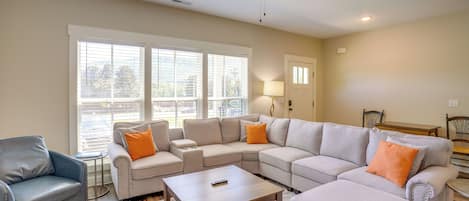 House (4 Bedrooms) | Interior