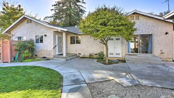 Talo (3 Bedrooms) | Sisätilat