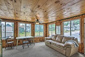 TV - Bayside Weirs Beach Cottage < Half Mile to Pier! (Laconia)